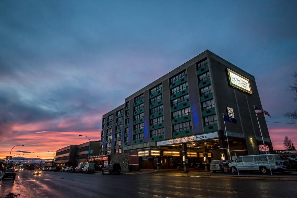 Ramada By Wyndham Northern Grand Hotel & Conference Centre Fort St. John Exterior foto