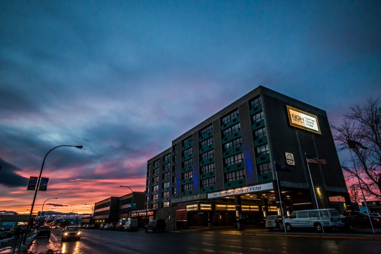 Ramada By Wyndham Northern Grand Hotel & Conference Centre Fort St. John Exterior foto